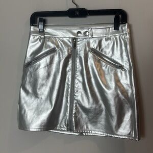 Wild Fable silver metallic club mini skirt women size 4